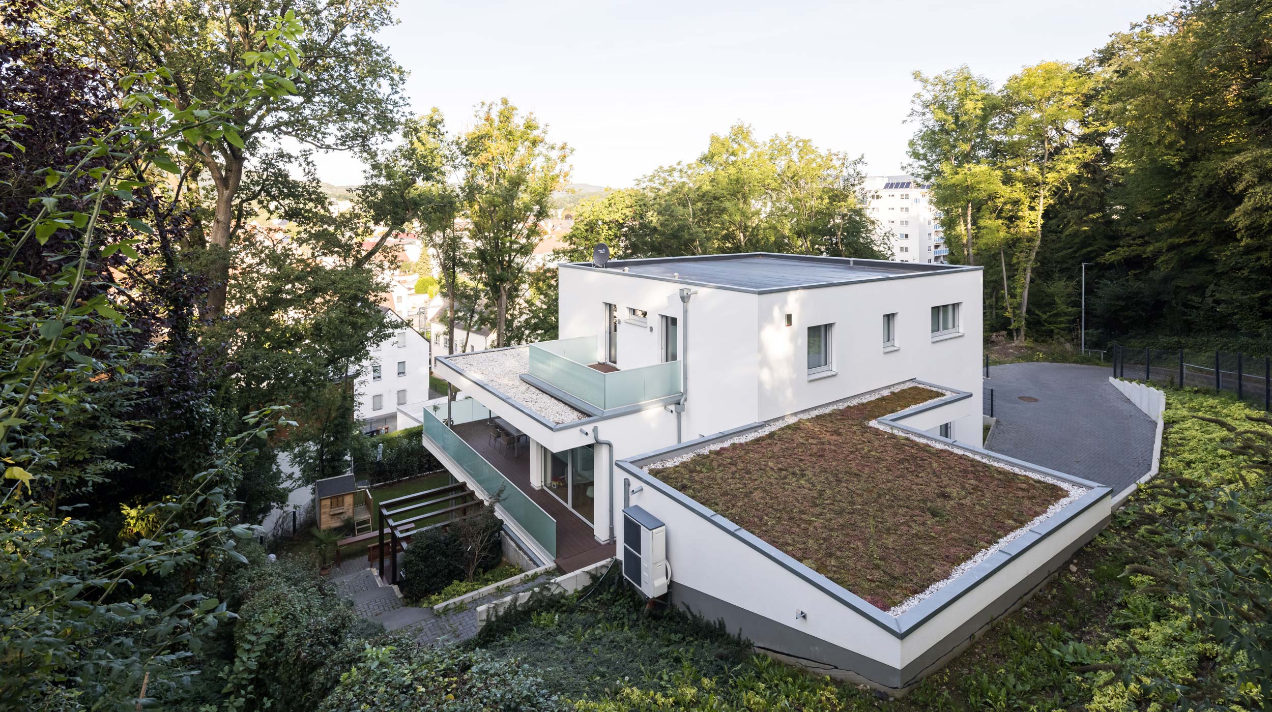 Einfamilienhaus in Holzrahmenbauweise im Bauhausstil