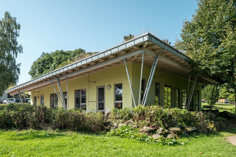 Neubau der Cafeteria in ökologischer Holzrahmenbauweise