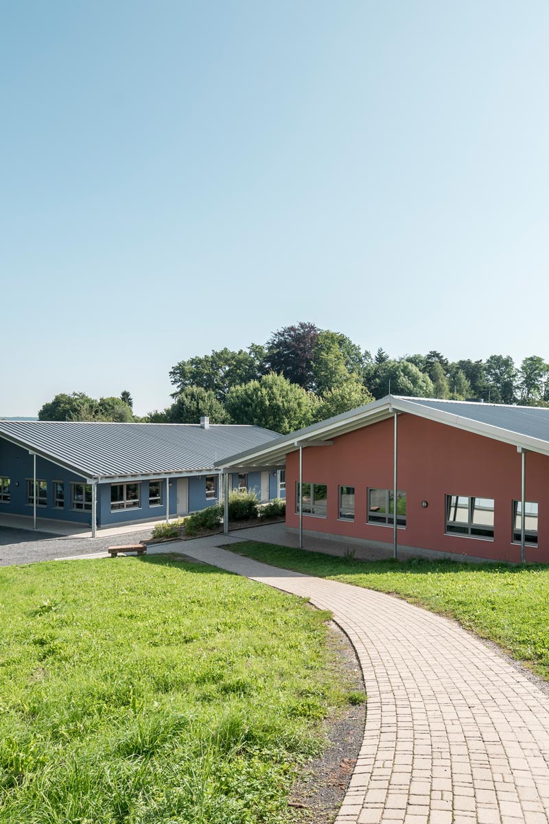 Schulbau mit Holzrahmenbau auf dem Campus der CJD Jugenddorf-Christophorusschule