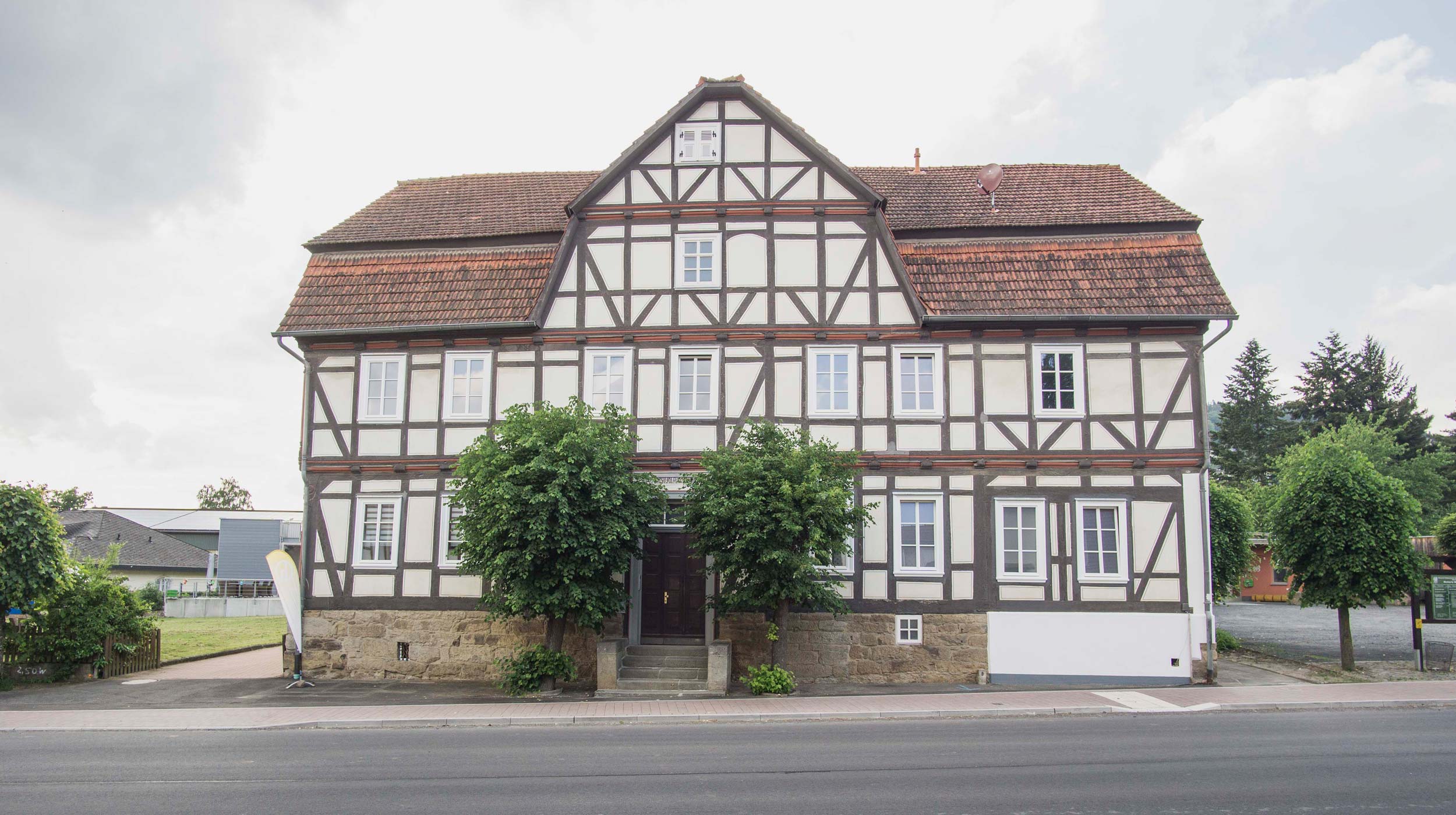 Fachwerkhausfassade nach Fachwerksanierung